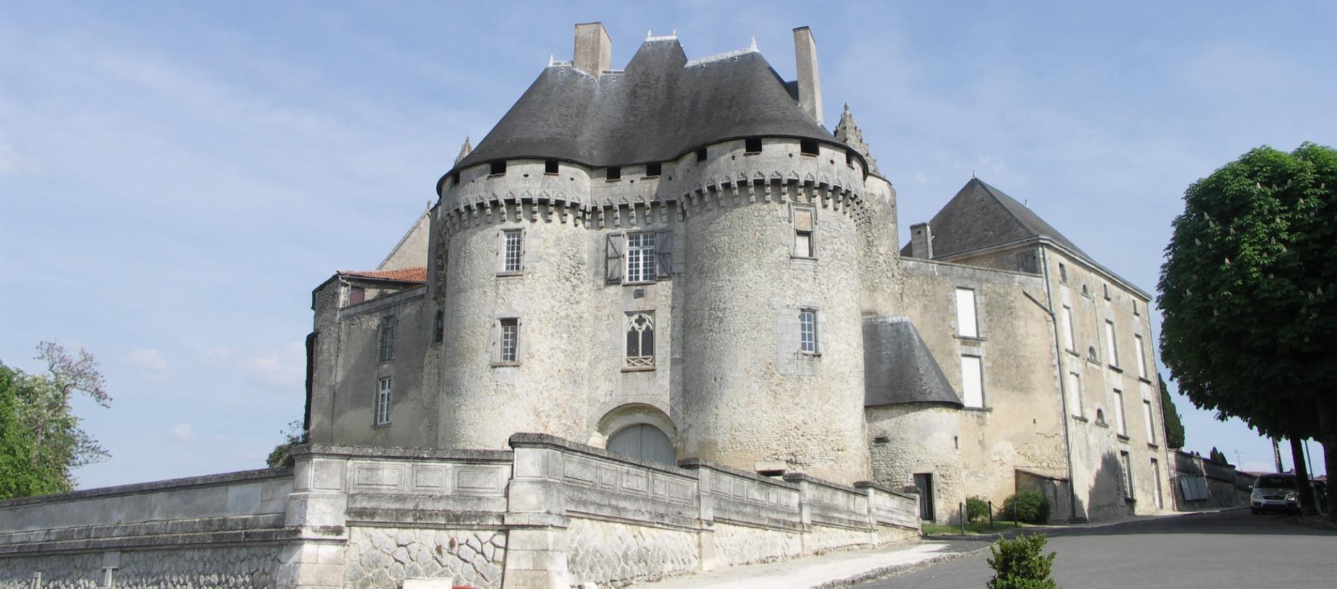 Barbezieux chateau